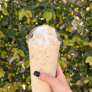 The Date Shake Smoothie